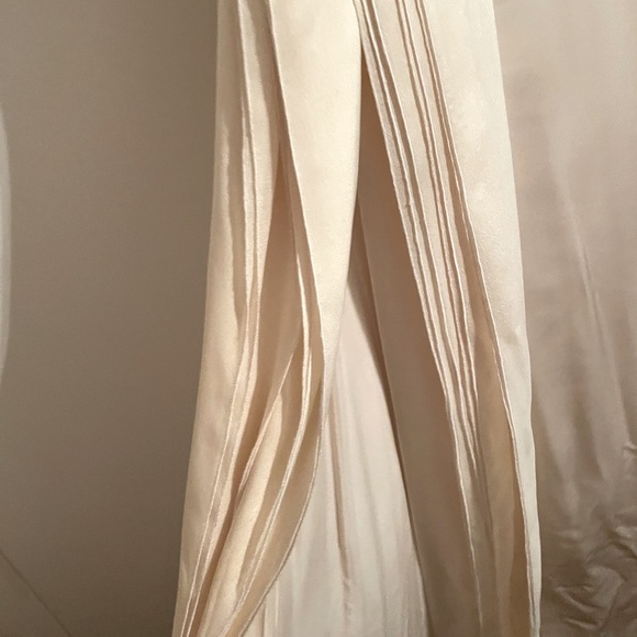 Special occasion dress - Picture 2 of 5